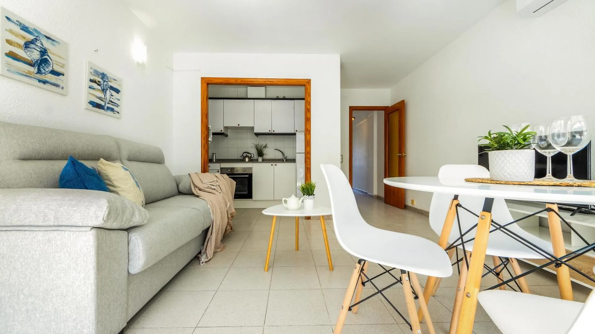 Apartamentos Varadero Arysal Salou 0*,  Hiszpania